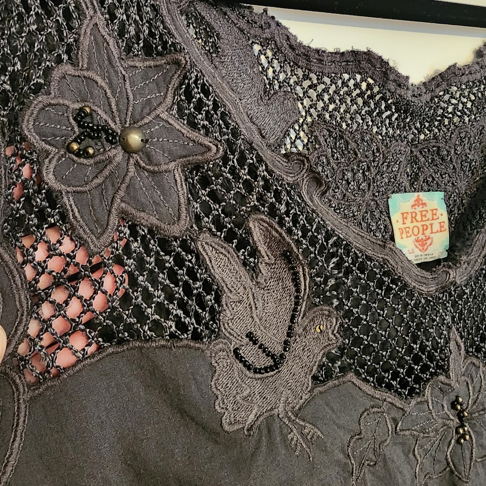 Free People Gray Embroidered Mini Dress Size Large NWT - Picture 3 of 9